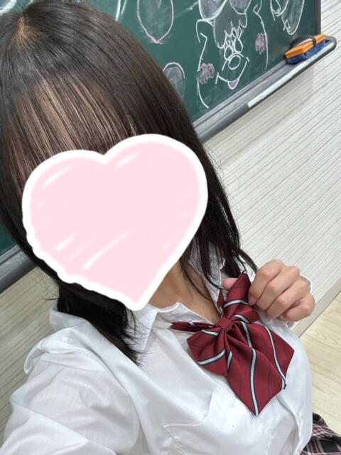 みいちゃん 新橋JKプレイ（派遣型オナクラ）