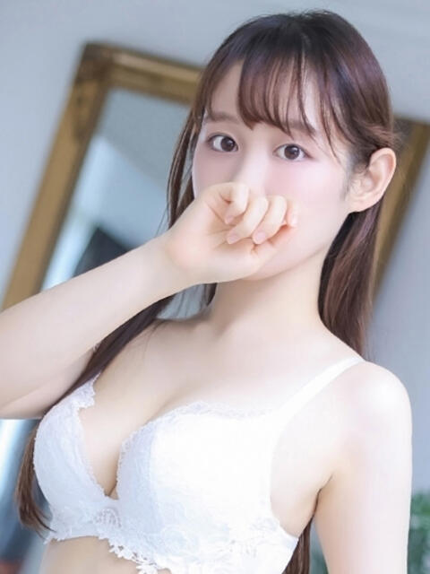 新人・りん☆清純が崩れる瞬間 シャブール(高級デリヘル)