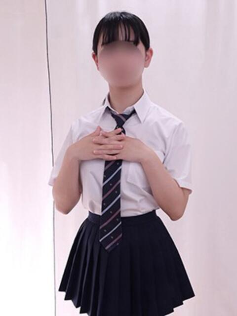 こはね ももいろCLUB（ホテヘル(オナクラ＆手コキ)）