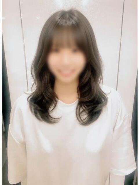える♡童顔風俗未経験♡体験 LUXURIA（ルクスリア）（デリバリーエステ）