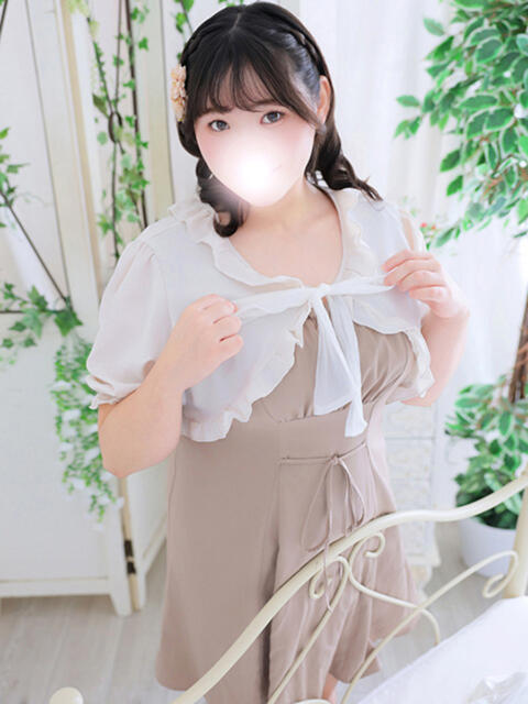 さつき 白いぽっちゃりさん(ぽっちゃり専門ホテヘル)