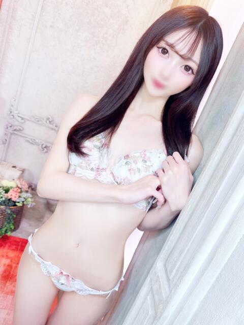 むぎ【パイパン色白北海道美女】 STELLA TOKYO－ステラトウキョウ－（デリヘル）