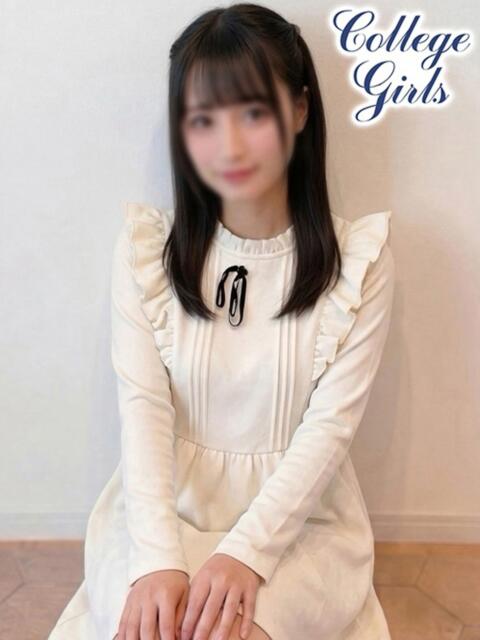 ぴこ★ずっと女子校ウブロリちゃん 鶯谷現役女子大生コレクション（デリヘル）