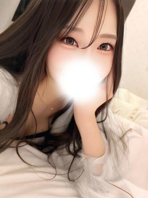 びび◆長身清楚系パイパン嬢 即イキ淫乱倶楽部 柏店（デリヘル）