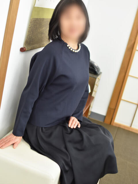 ゆきの(昭和38年生まれ) 熟年カップル名古屋～生電話からの営み～（人妻・熟女デリヘル）
