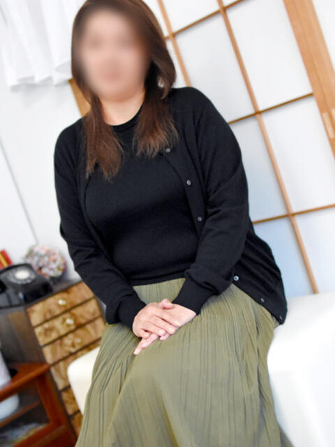 とわ(昭和51年生まれ) 熟年カップル名古屋~生電話からの営み~(人妻・熟女デリヘル)