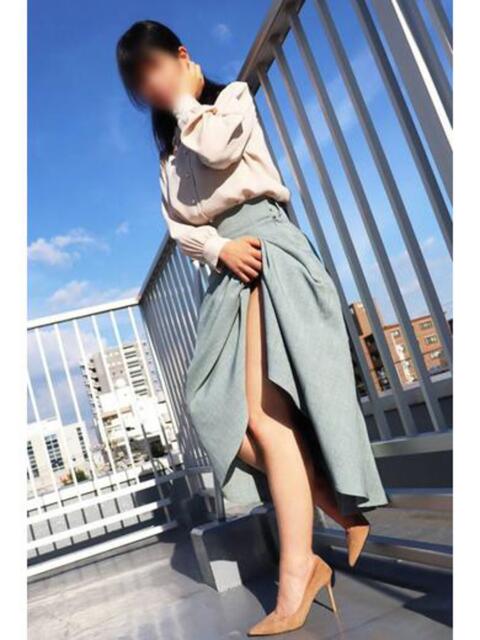 ゆみ 逢って30秒で即尺（人妻・熟女待ち合わせデリヘル）