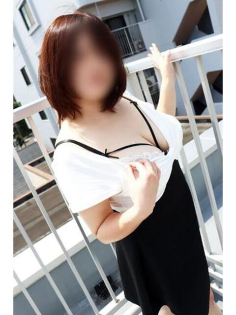 こはく 逢って30秒で即尺(人妻・熟女待ち合わせデリヘル)
