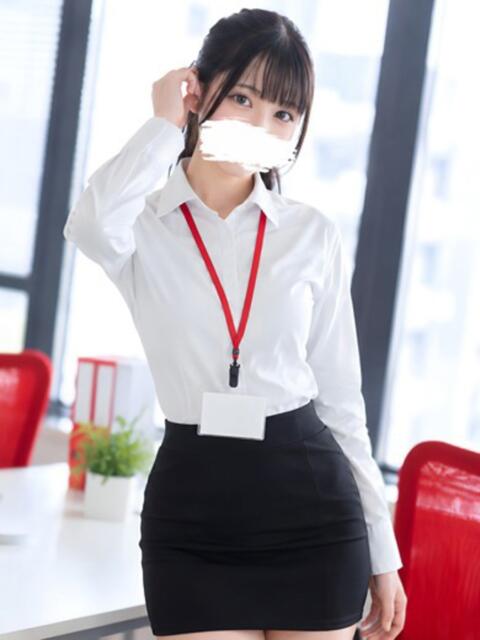 水月 らら アソビザ女子社員 池袋支社（ホテヘル＆デリヘル）
