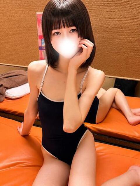 いと Aromaスク水女学院（風俗エステ）
