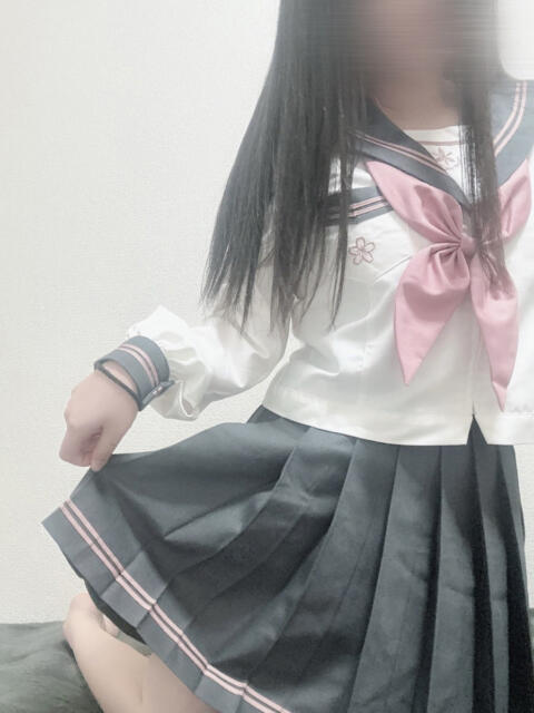せいな 山梨　風俗　デリヘル　 『ラブ＆ピース学園』（デリヘル）