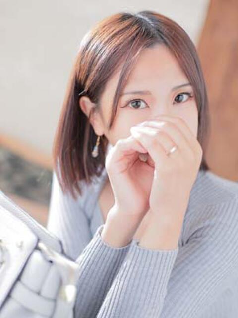 さり 奥様メモリアル（デリヘル）