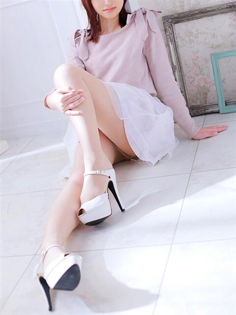 池下 静香 人妻セレブ宮殿（人妻デリヘル）
