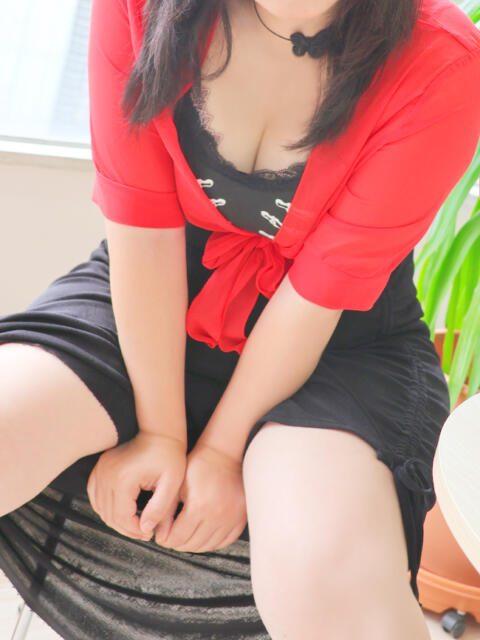 りの 性腺熟女100％鶯谷（デリヘル市場）（デリヘル）