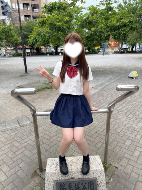 体験期間りお『完全業界未経験☆不慣れな純朴系美少女』 錦糸町派遣型JKリフレガチあい（派遣リフレ）