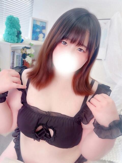 にこ 谷町人妻熟女奉仕倶楽部(人妻デリヘル)