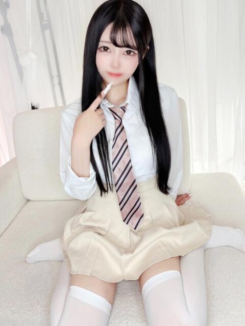 みこと E+アイドルスクール品川店（デリヘル）