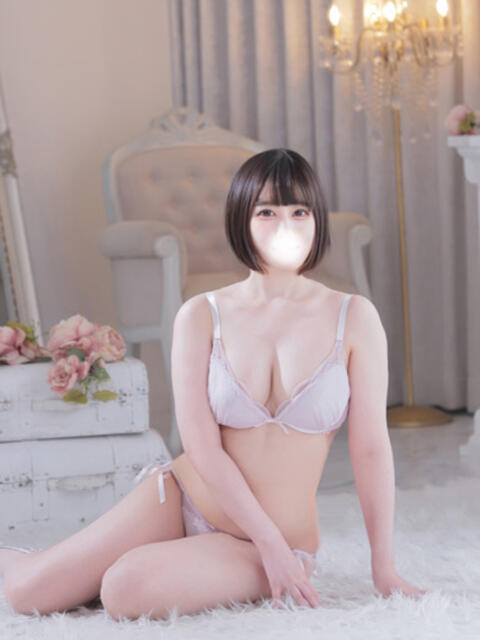 花宮ゆきの ウルトラホワイト（デリヘル）