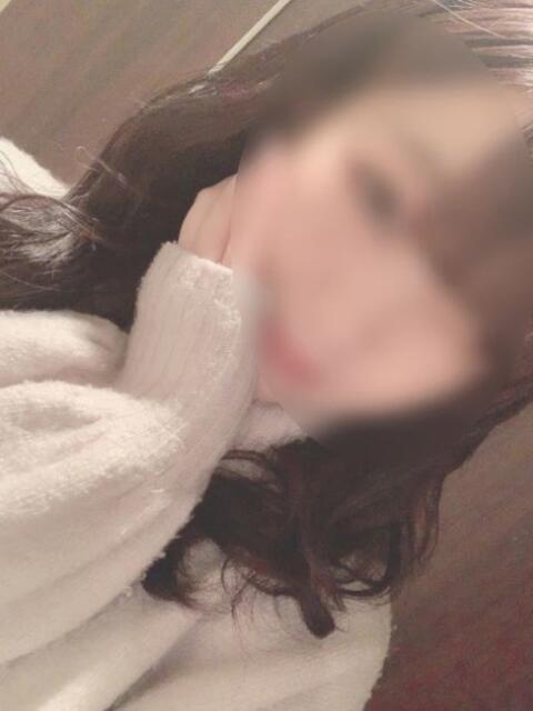 ひなた ~魅惑~美女妻クラブ(人妻系デリヘル)