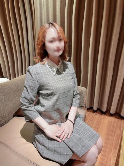 ましろ（完全予約制）ガチ素人 ～魅惑～美女妻クラブ（人妻系デリヘル）