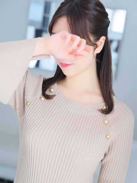 鈴花(すずか) グランドオペラ福岡（高級デリヘル）