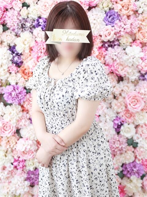 八雲ちはや 松戸人妻花壇（人妻デリヘル）