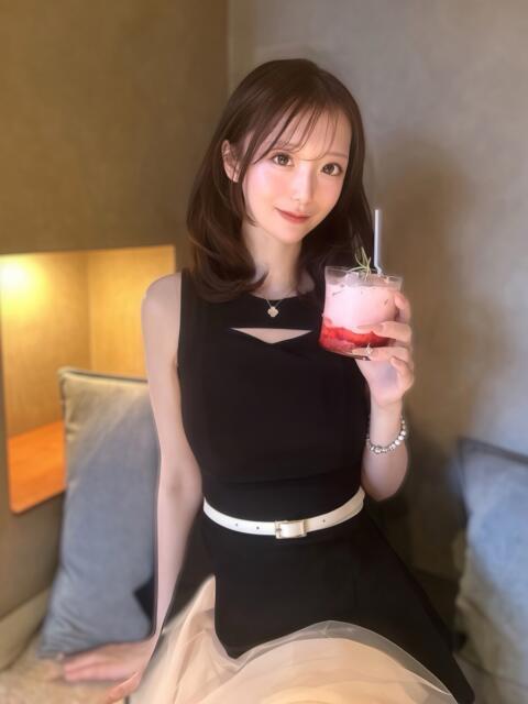 ゆに クラブ バレンタイン大阪（素人美女専門デリヘル）