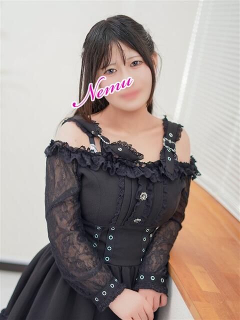 ねむ 水戸人妻花壇（人妻系デリヘル）