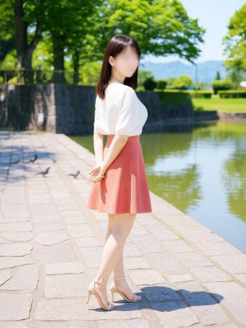 倉本 なつ こあくまな人妻・熟女たち山口店（KOAKUMAグループ）（人妻・熟女デリヘル）