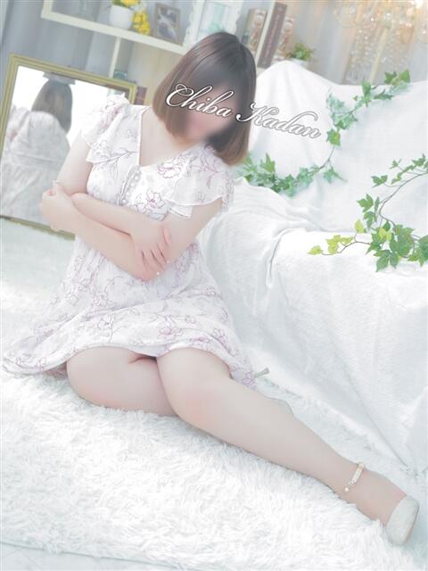 りおな 千葉人妻花壇(人妻デリヘル)