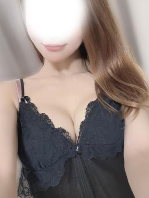 石川なみ 密着ヌルヌル 高級やみつきエステ厚木店（派遣型美乳密着回春エステ）