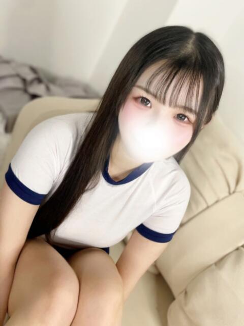 りお とある風俗店♡やりすぎさーくる新宿大久保店♡で色んな無料オプションしてみました（デリヘル）