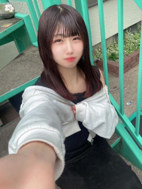 あまね とある風俗店♡やりすぎさーくる新宿大久保店♡で色んな無料オプションしてみました（デリヘル）