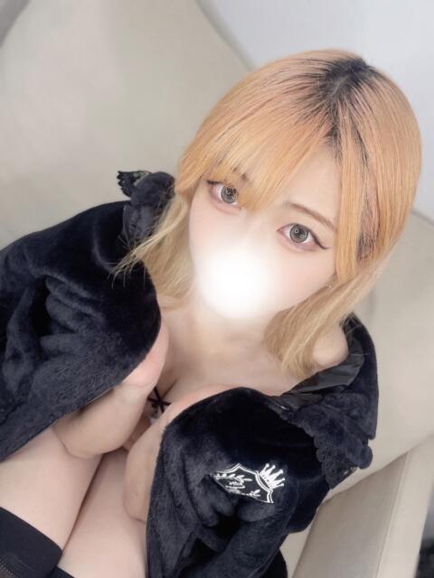 あしゅりー とある風俗店♡やりすぎさーくる新宿大久保店♡で色んな無料オプションしてみました（デリヘル）