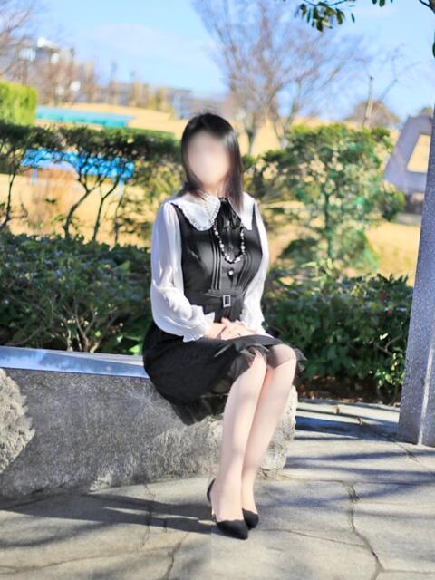 愛内もも こあくまな熟女たち 加古川店 (KOAKUMAグループ)(人妻・熟女デリヘル)