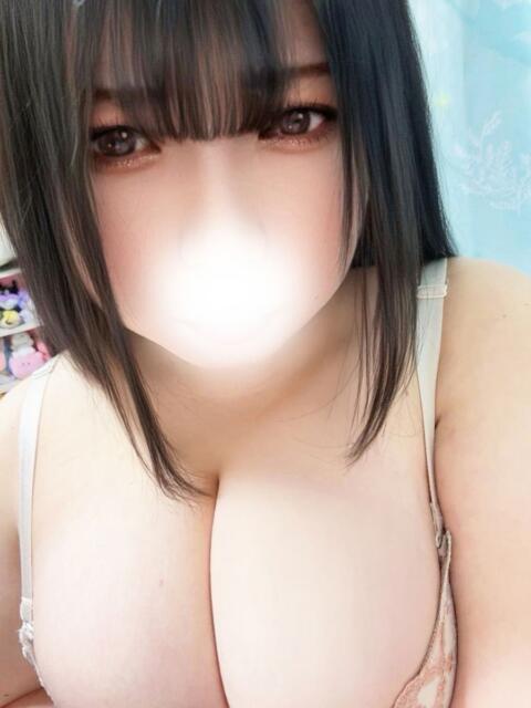 るん エンジェルマスカット（巨乳ぽっちゃりデリヘル）