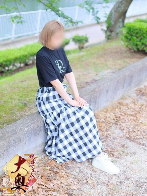 中条日向(なかじょうひなた) 姫路マダム大奥（デリヘル）