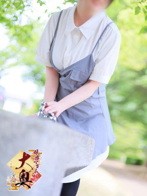 新木奈々(あらきなな) 姫路マダム大奥（デリヘル）