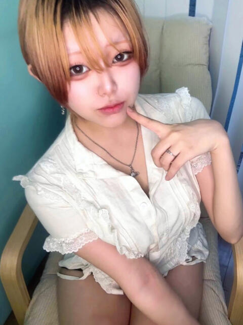 りのん 山梨　風俗　デリヘル　 『ラブ＆ピース学園』（デリヘル）
