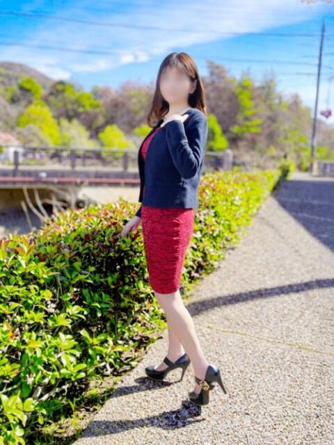 里美 ゆな こあくまな人妻・熟女たち東広島店（KOAKUMAグループ）（人妻・熟女デリヘル）