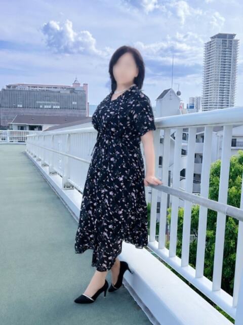 石原里花 こあくまな熟女たち 加古川店 (KOAKUMAグループ)（人妻・熟女デリヘル）