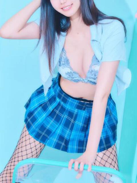 ゆいな 甘サド美少女、お貸しします。（デリヘル）
