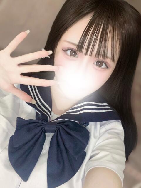 きらり 舐めたくてグループ～君とサプライズ学園～越谷校（デリヘル）