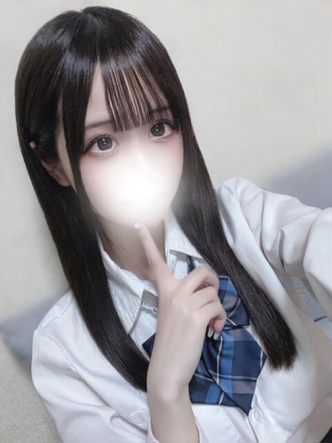 きらり 舐めたくてグループ～君とサプライズ学園～越谷校（デリヘル）