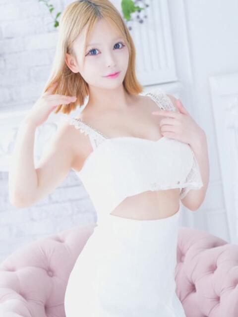 神楽そら(かぐらそら) お客様満足度NO.1デリヘル! 秘密倶楽部 凛 千葉(お姉さん・人妻デリヘル)