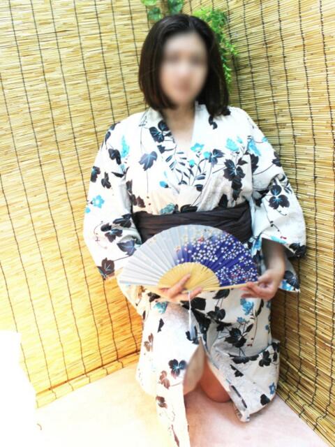 しおり 完熟ばなな 横浜（人妻熟女デリヘル）
