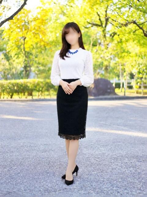 池内 りお こあくまな熟女たち 加古川店 (KOAKUMAグループ)(人妻・熟女デリヘル)