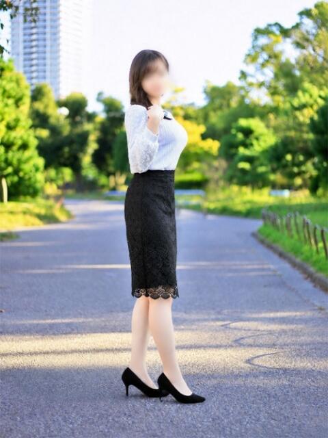 池内 りお こあくまな熟女たち 加古川店 (KOAKUMAグループ)(人妻・熟女デリヘル)