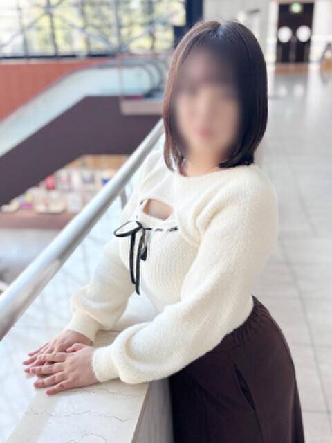 さとみ かりんと池袋（オナクラ）