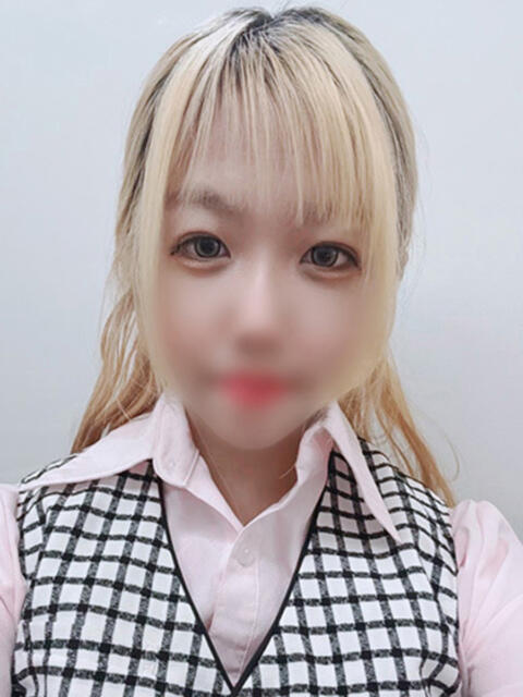 柊りん 淫乱OL派遣商社 斉藤商事（デリヘル）